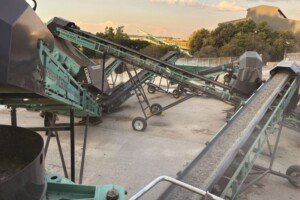Designed as complete turnkey packages, Pilot Crushtec’s modular sand-making plants integrate crushers, screens, feeders and conveyors into one seamless system for efficiency and convenience.